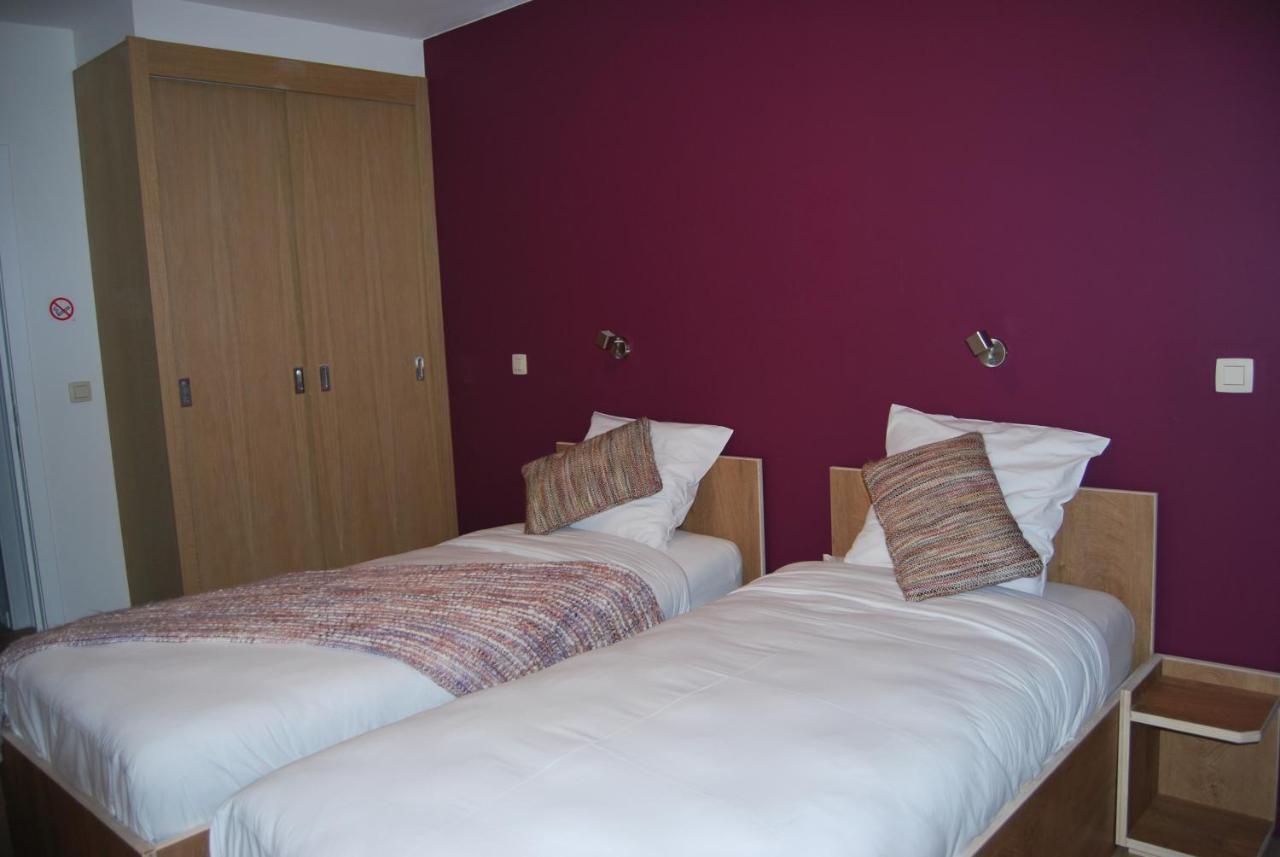Au Sommet De La Cascade Hotell Stavelot Exteriör bild